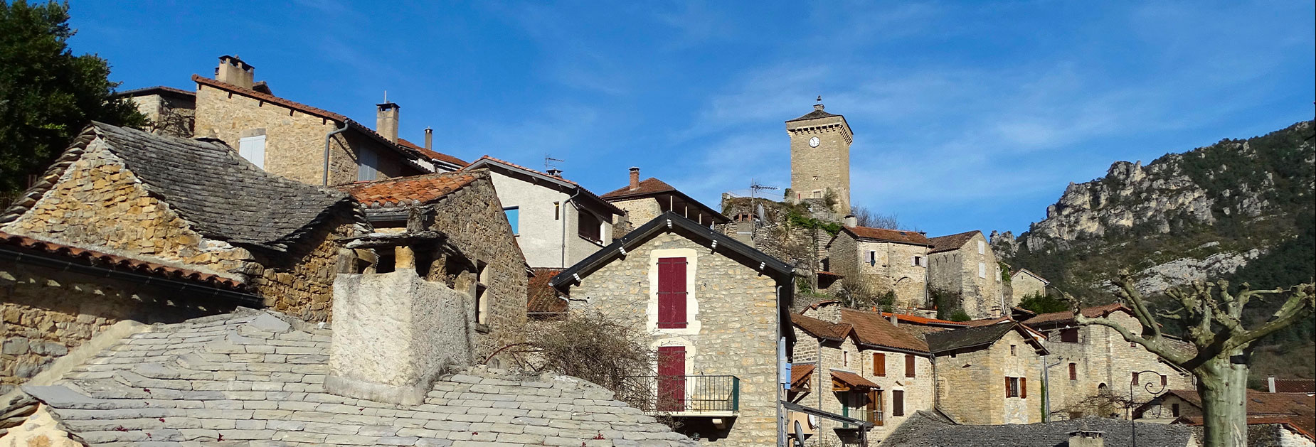 village Peyrelau